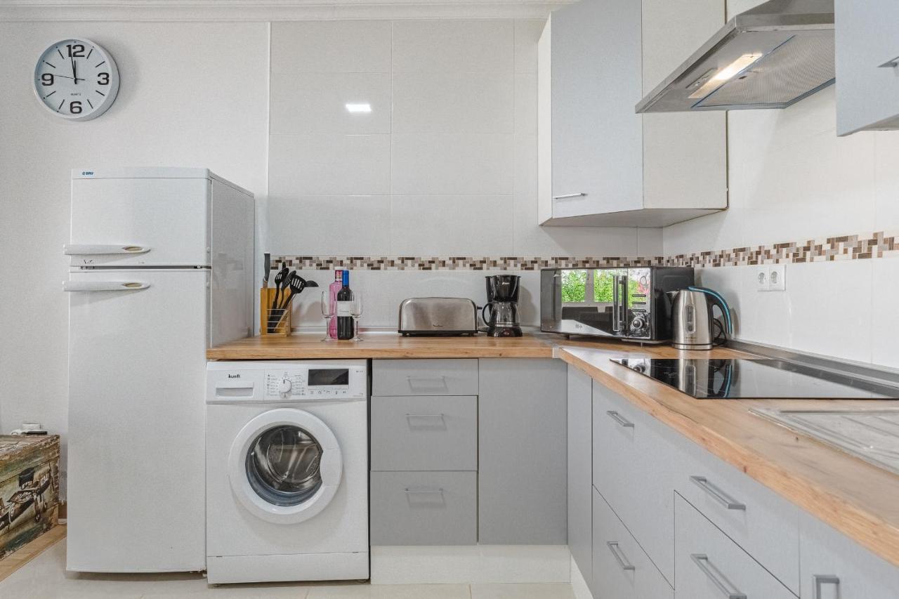 Apartamento Estudio Cantabrico - By Feel Your Holidays Коста дел Силенцио Екстериор снимка